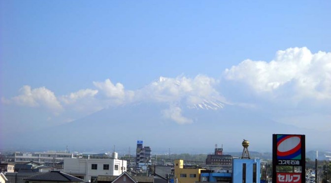 20150423富士市不動産のゆかりから見た富士山