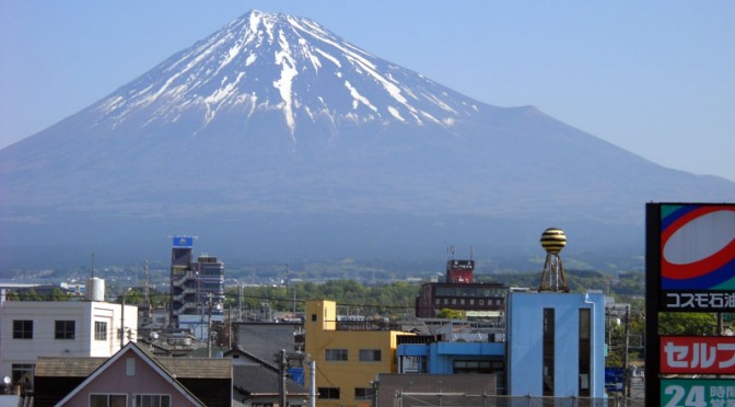 20150501富士市不動産のゆかりから見た富士山