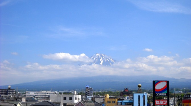 20150503富士市不動産のゆかりから見た富士山