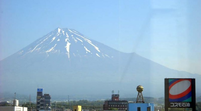 20150514富士市不動産のゆかりから見た富士山