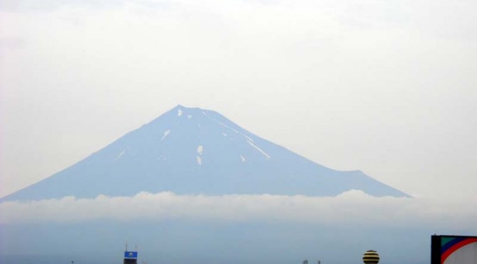 20150611富士市不動産のゆかりから見た富士山