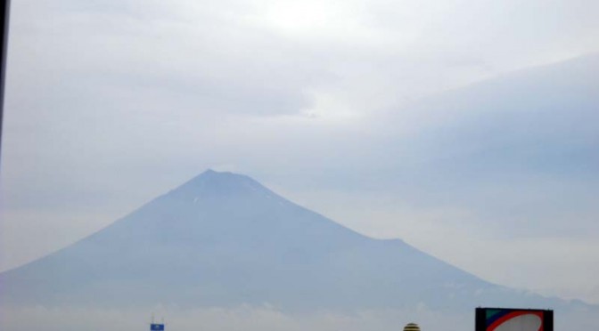 20150708富士市不動産のゆかりから見た富士山