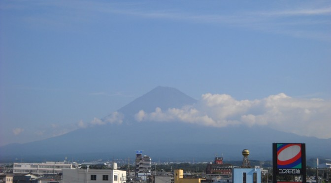 20150915富士市不動産のゆかりから見た富士山