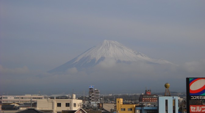 20151225富士市不動産のゆかりから見た富士山