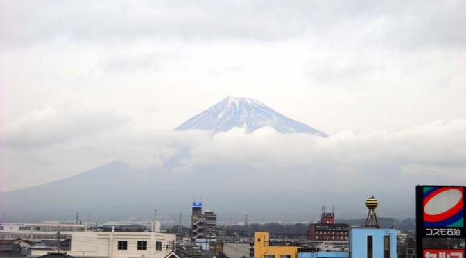 20160106富士市不動産のゆかりから見た富士山