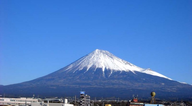 20160125富士市不動産のゆかりから見た富士山