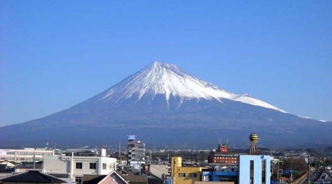 20160128富士市不動産のゆかりから見た富士山