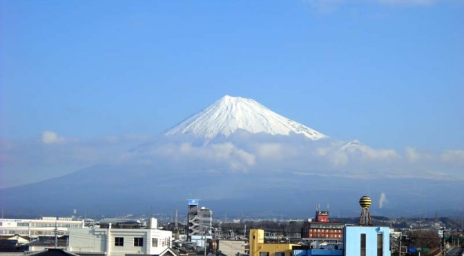 20160204富士市不動産のゆかりから見た富士山