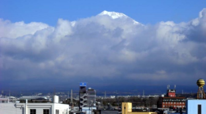 20160207富士市不動産のゆかりから見た富士山