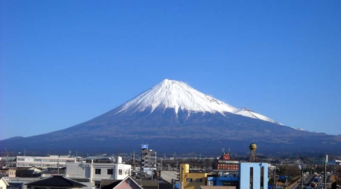 20160210富士市不動産のゆかりから見た富士山