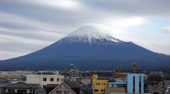 20160215富士市不動産のゆかりから見た富士山