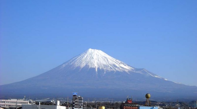 20160303富士市不動産のゆかりから見た富士山