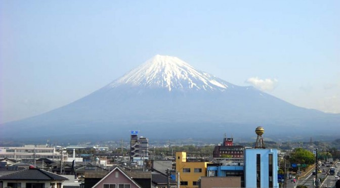 20160416富士市不動産のゆかりから見た富士山