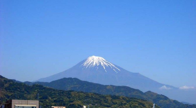 20160504富士市不動産のゆかりから見た富士山