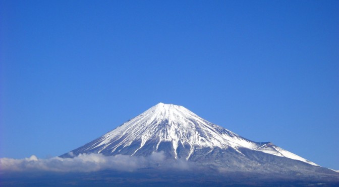 20161126不動産のゆかりから見た富士山