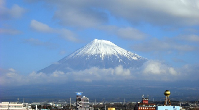 20170105不動産のゆかりから見た富士山