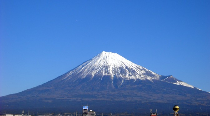 20170125不動産のゆかりから見た富士山