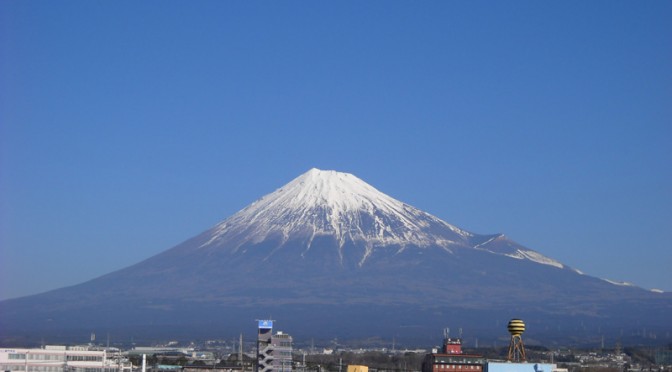 20170128不動産のゆかりから見た富士山