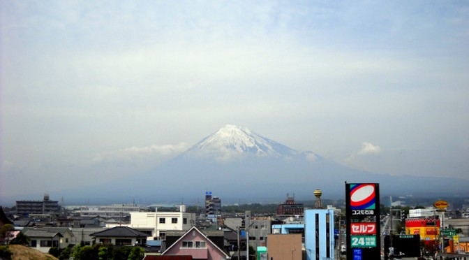 20140520富士市不動産のゆかりから見た富士山