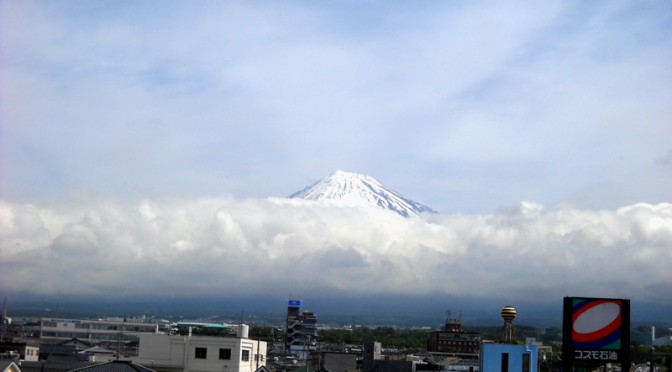 20140527富士市不動産のゆかりから見た富士山